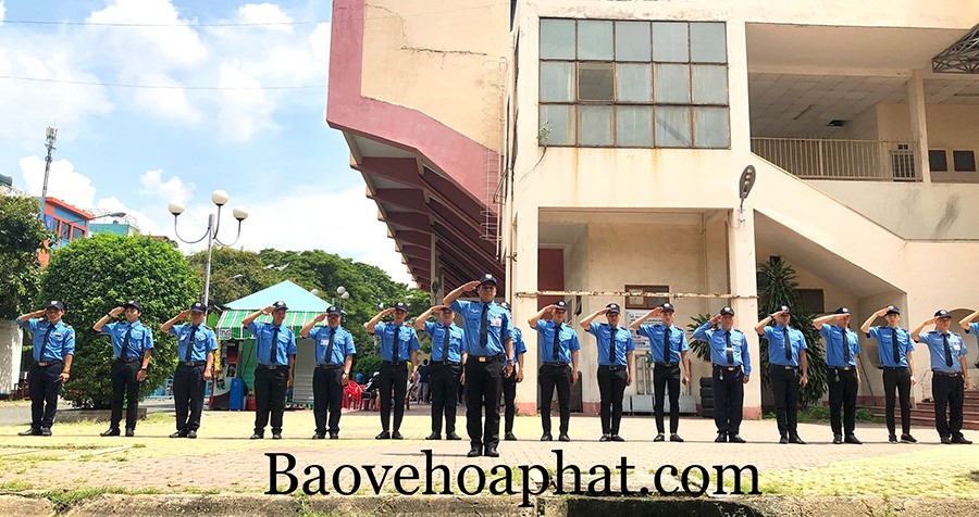 bao-ve-quan-ca-phe-2